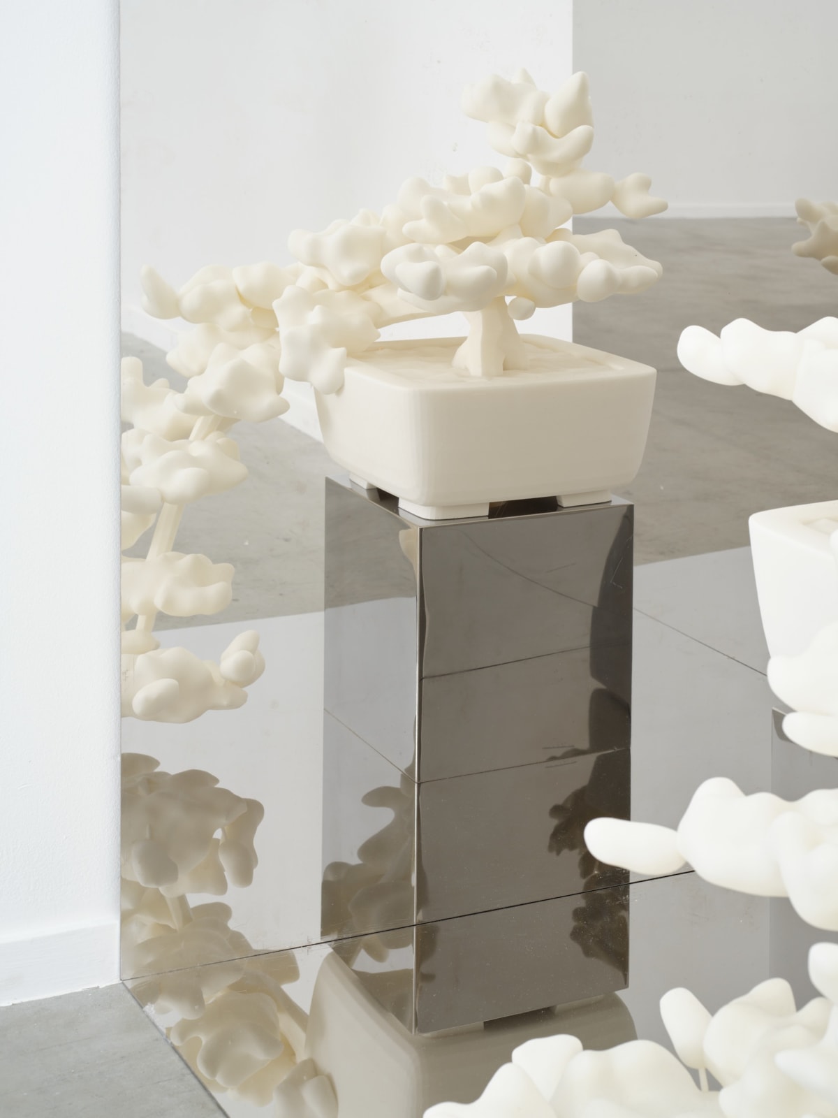 Rirkrit Tiravanija, Untitled 2013 (indexical shadow no.1), 2013-2017