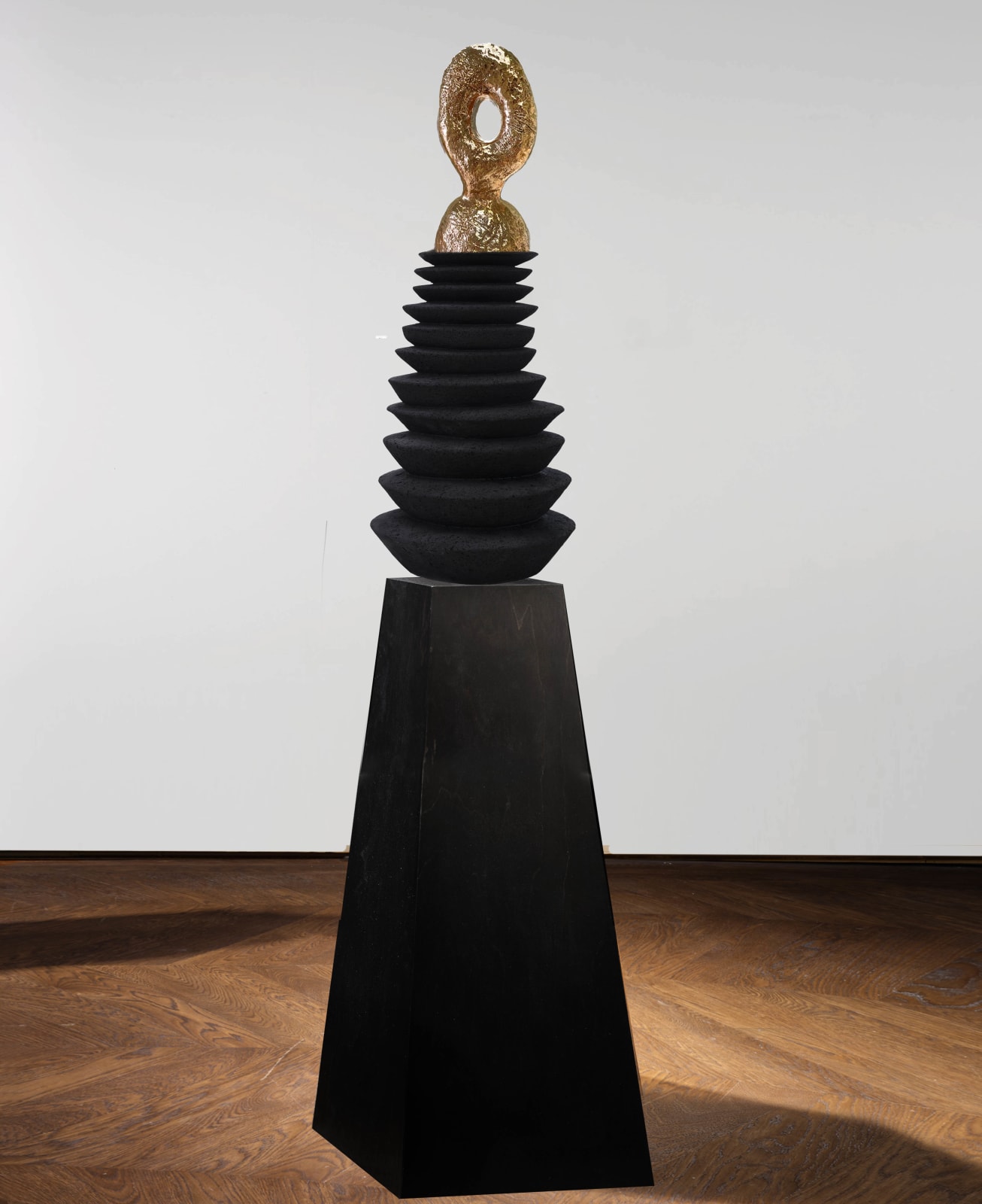 Lina Iris Viktor, Diviner III/ The Orator, 2021/2022
