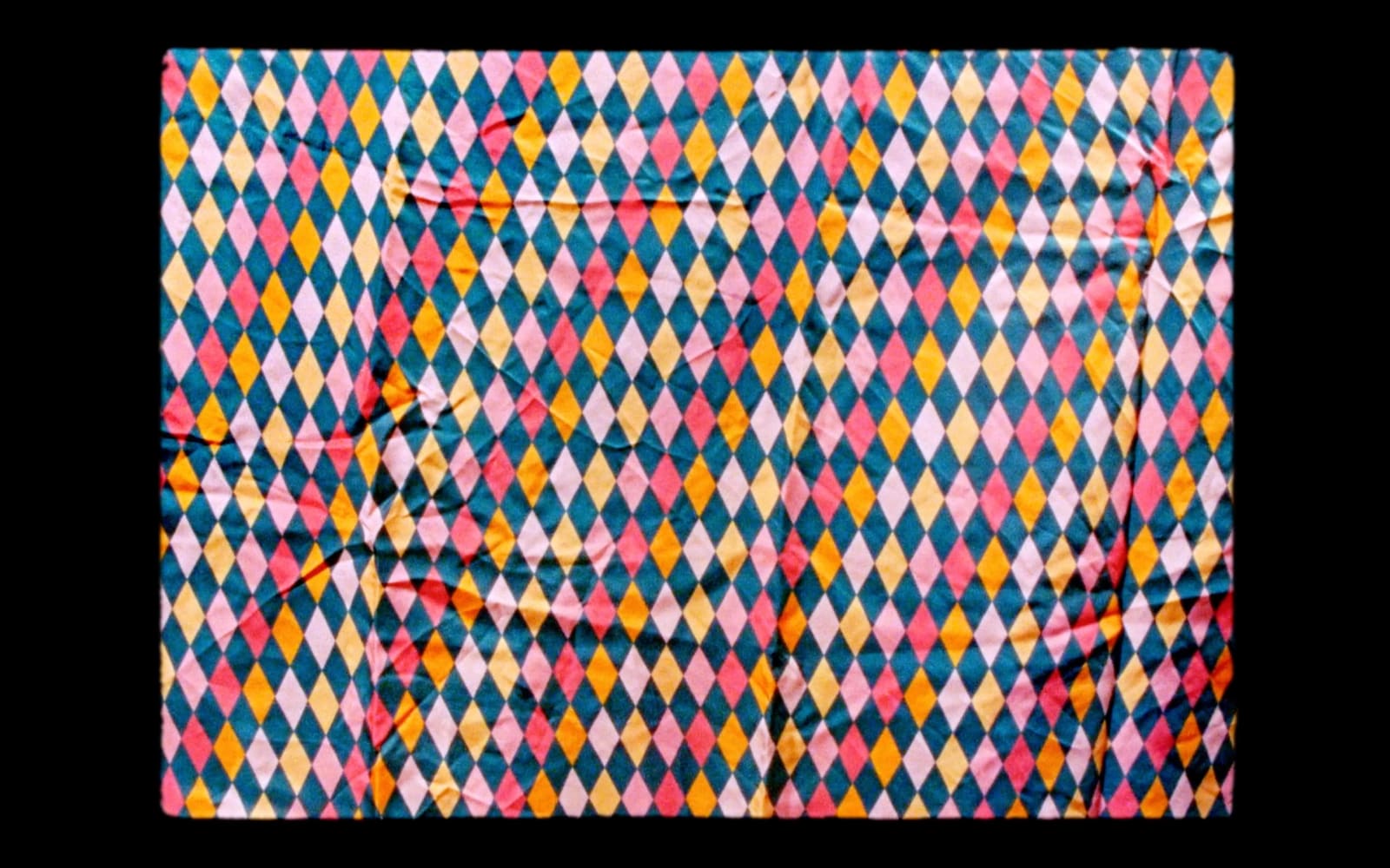Ulla von Brandenburg, La fenêtre s'ouvre comme une orange (danse abstraction), 2022