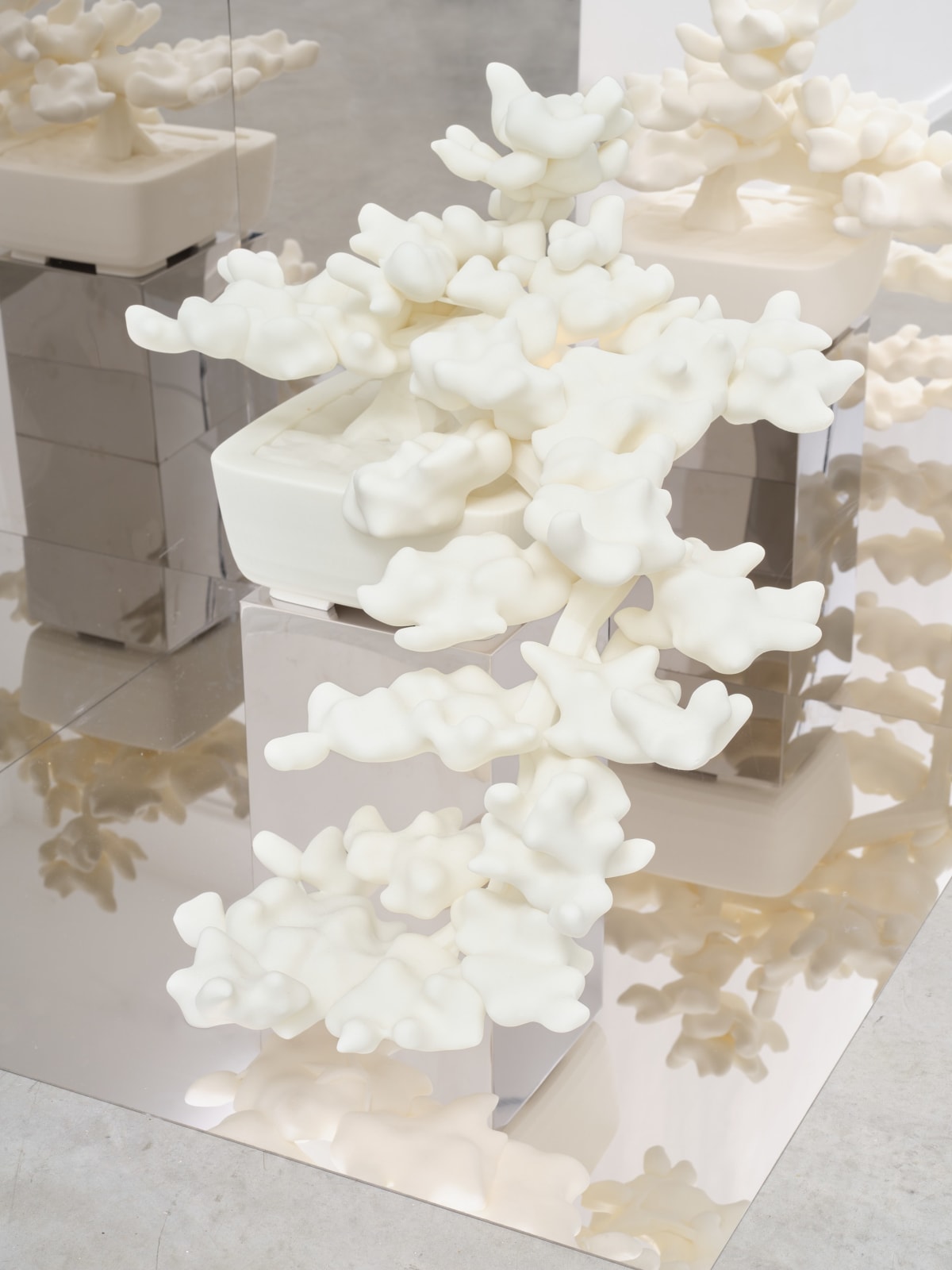 Rirkrit Tiravanija, Untitled 2013 (indexical shadow no.1), 2013-2017