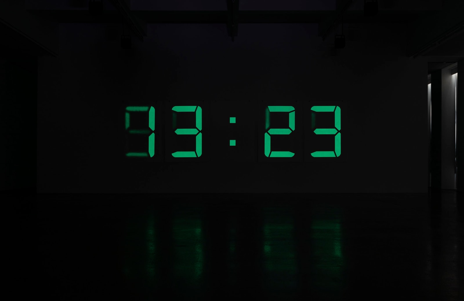 Philippe Parreno, Fade to Black, 2017