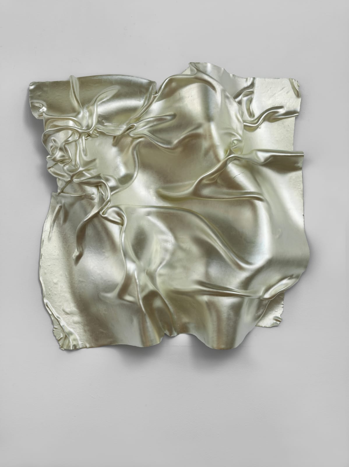 DANIEL KNORR, Canvas Sculptures: Pillow 13.6 Carat, 2022