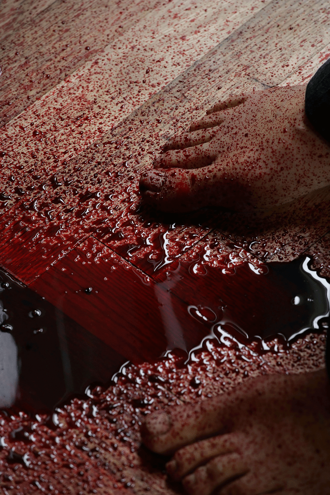 JAN FABRE, I Let Myself Drain, 2006