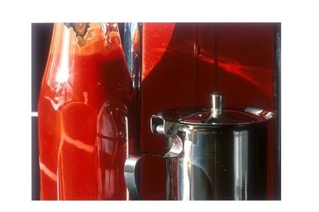 Ralph Goings, Creamer Close up