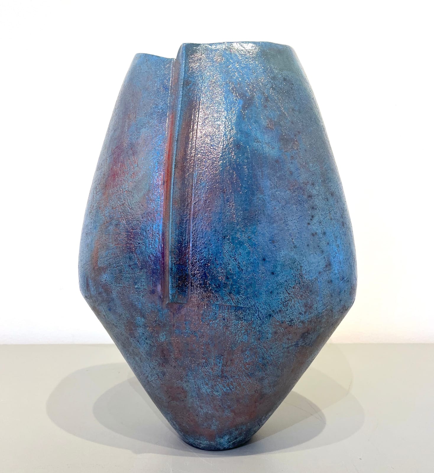 Stephen Murfitt, Angular Blue Vessel, 2023