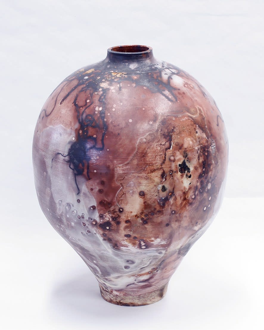 Nam Tran, Shiny Saggar Vase, 2018