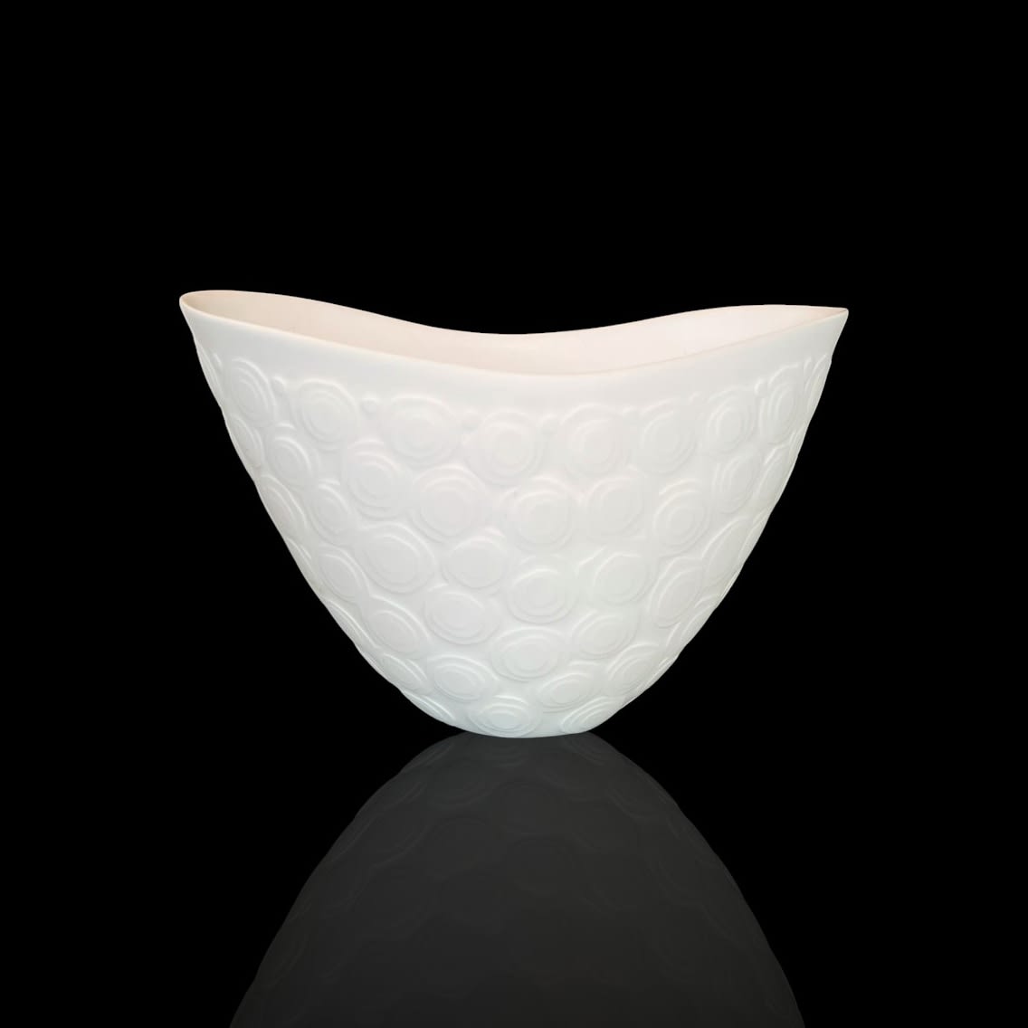 Sasha Wardell, Small Curved Bowl, 2024
