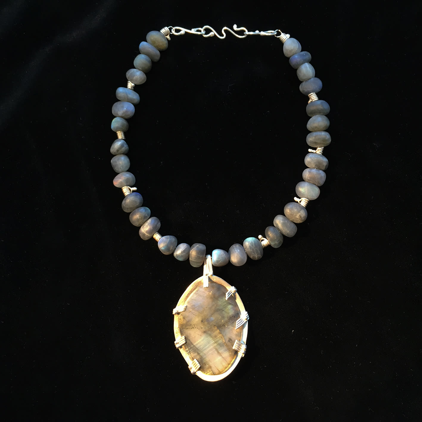 Helen Feiler, Labradorite Pendant with Labradorite Beads and Silver, 2019