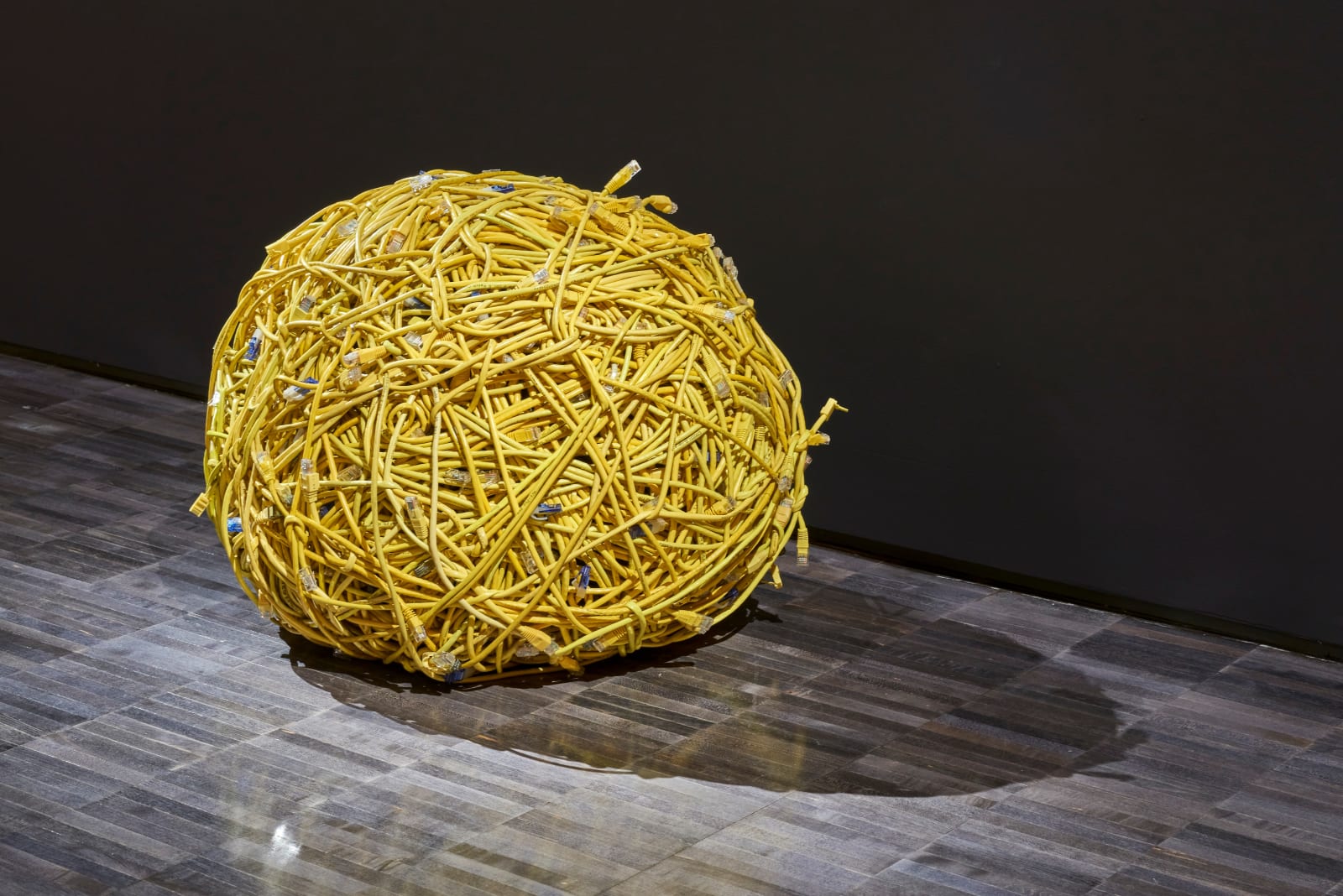 Jean Shin, E-Bundle (Yellow L.M and S.M.), 2019
