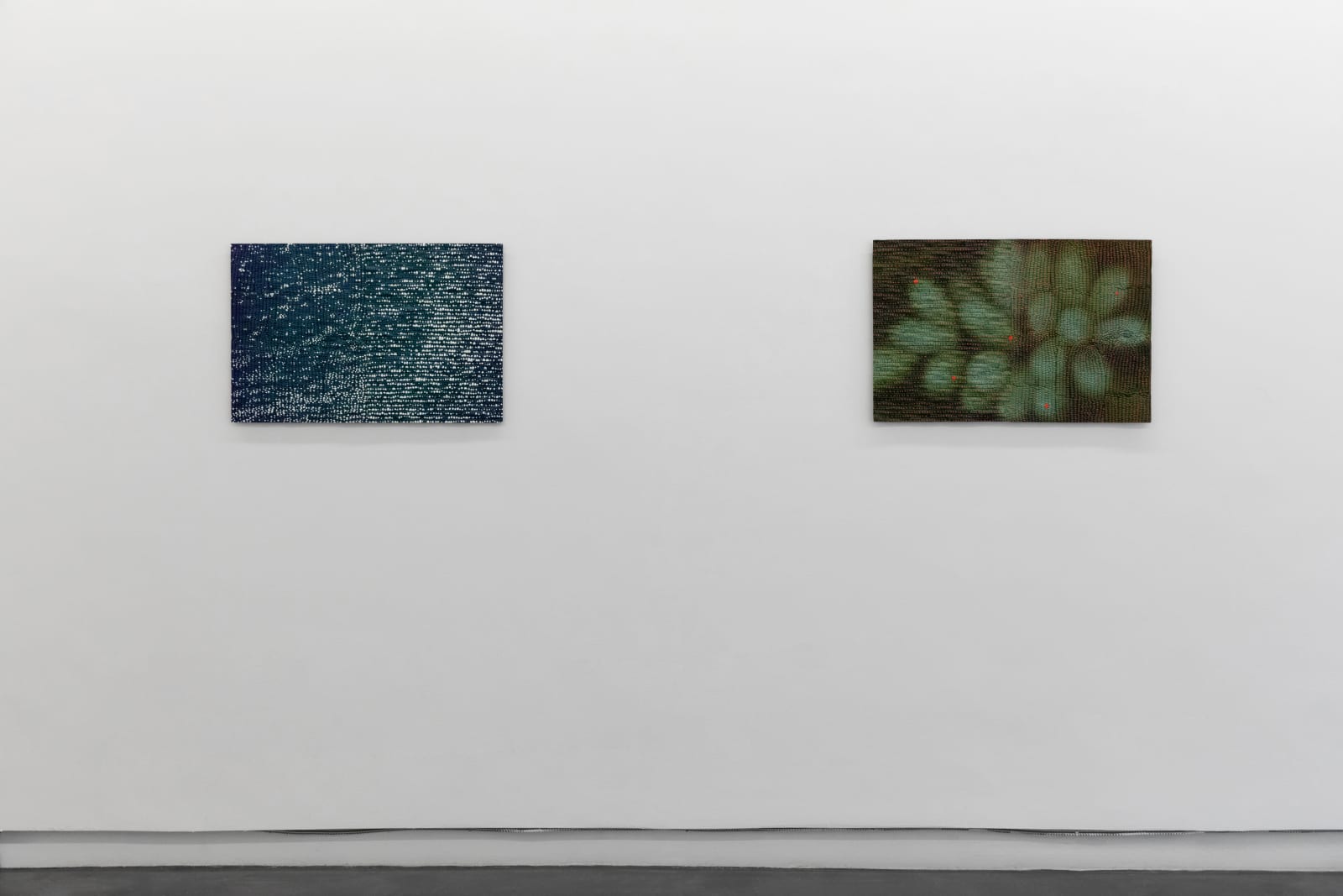 Lucy Kim, Sun Glitter (Blue Green/White), 2025