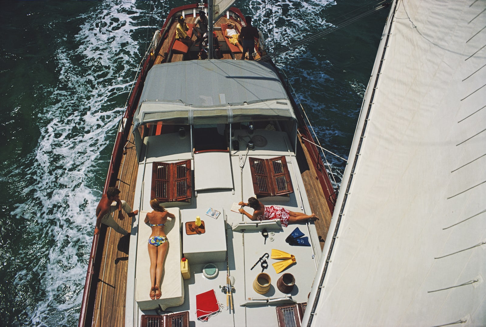 Slim Aarons, Deck Dwellers, 1970
