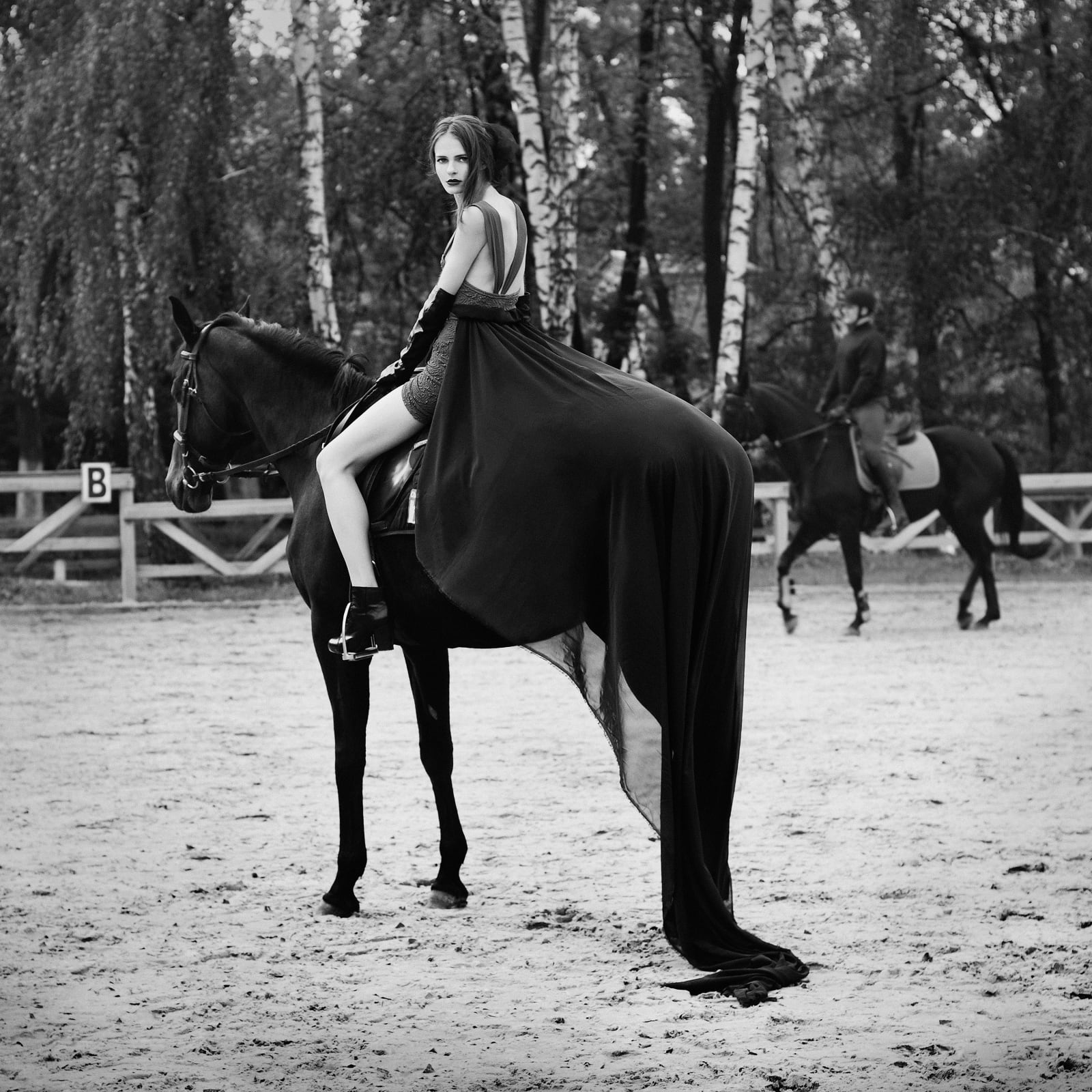 Dasha & Mari, Leisure Class, Ride, 2011