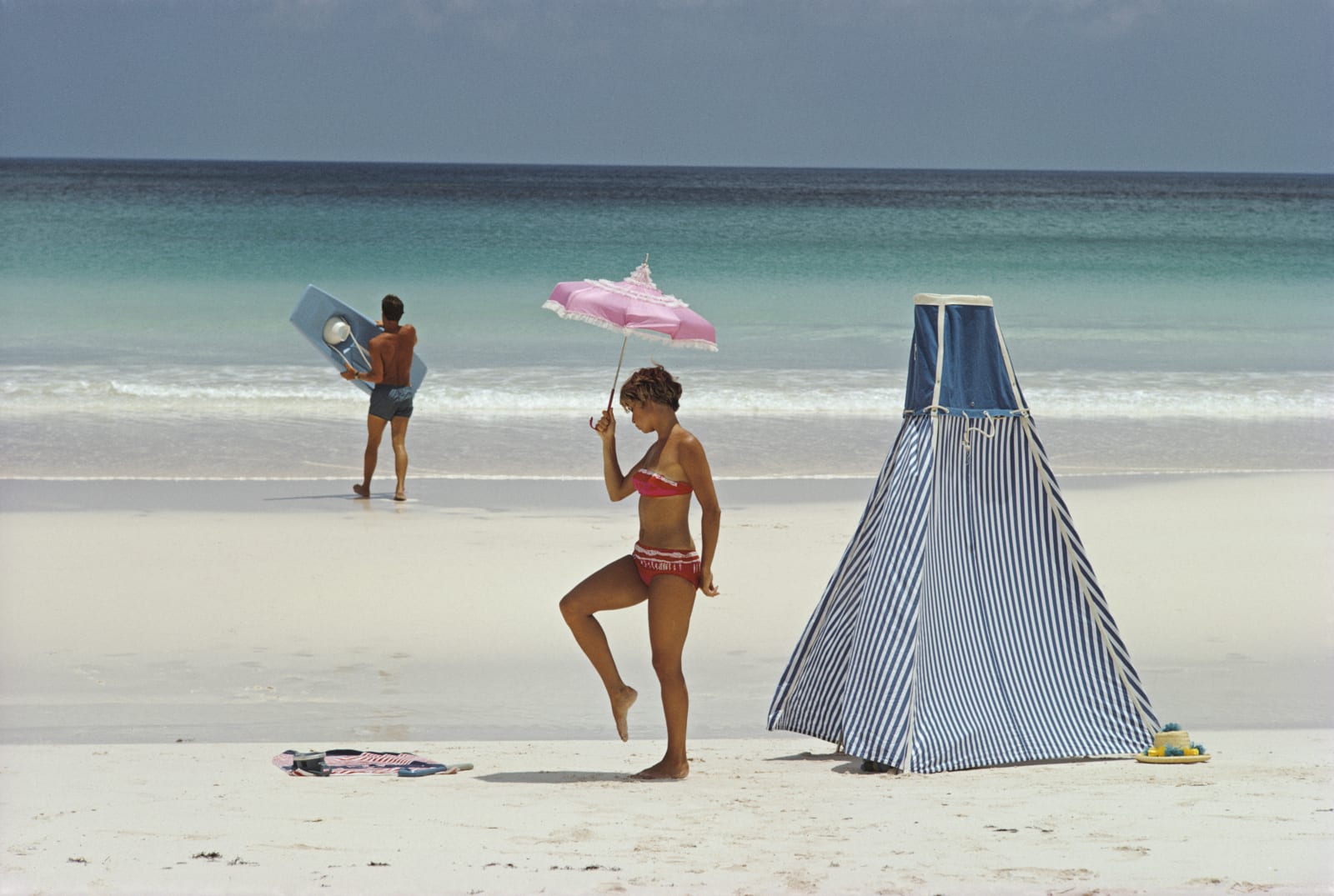 Slim Aarons, Harbour Island, Bahamas, 1967
