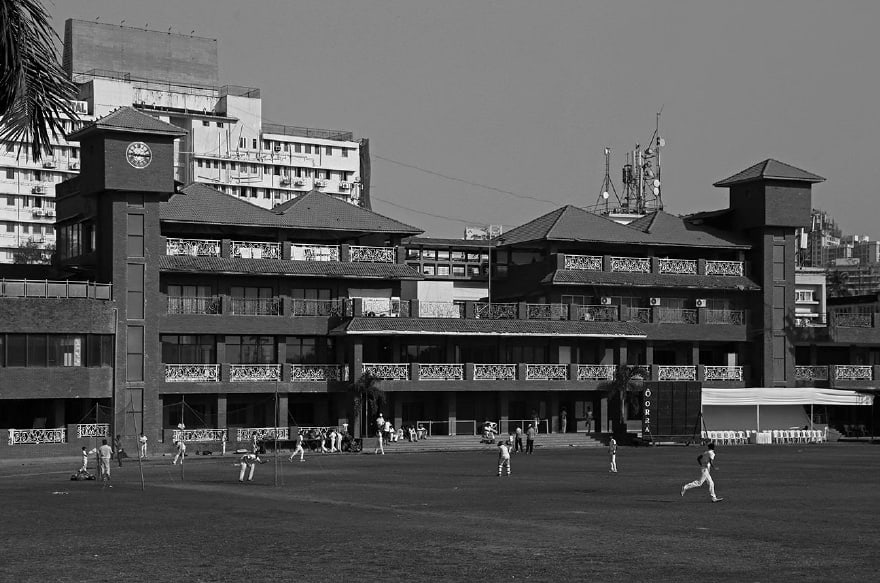 Chirodeep Chaudhuri, POLICE GYMKHANA, 2000. Marine Drive, 2020