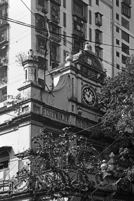 Chirodeep Chaudhuri, SETT NESSERWANJEE MANEKJEE PETIT CHARITABLE DISPENSARY, 1893. Khetwadi, 2020