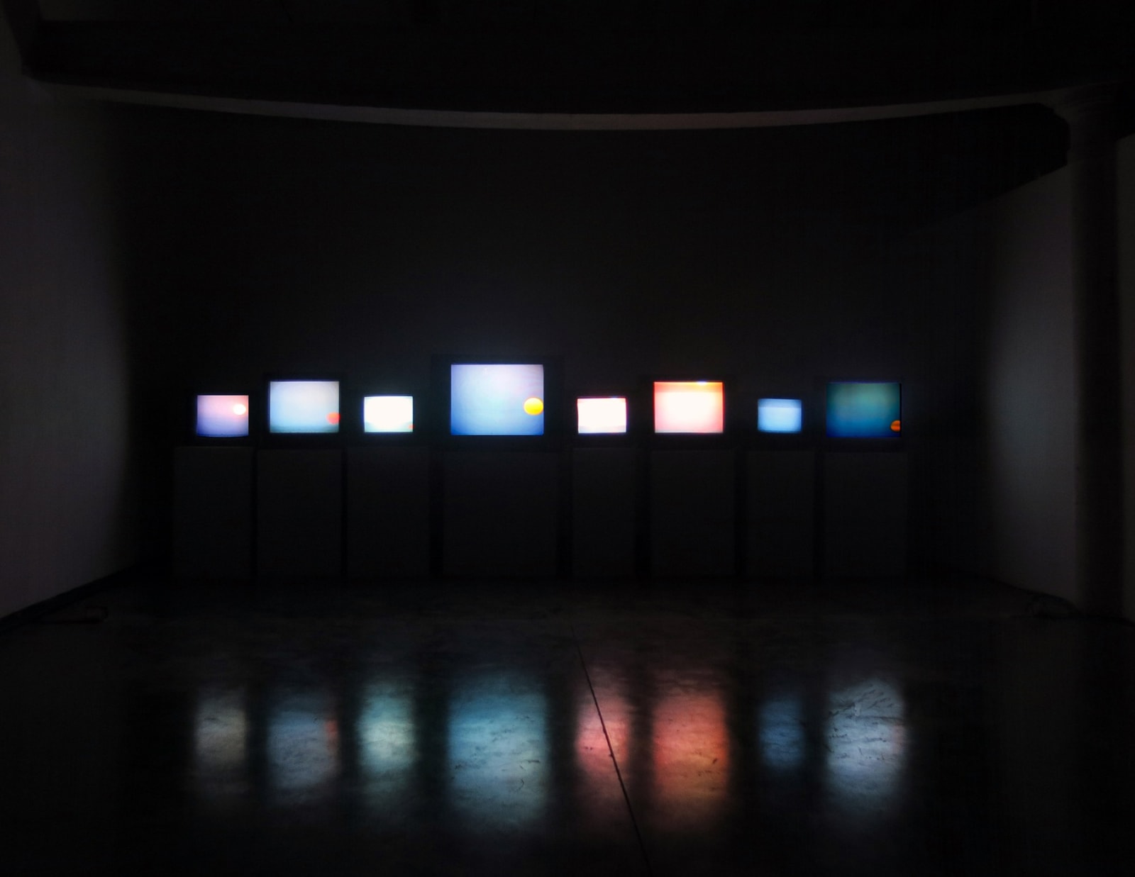 Neha Choksi, The Weather Inside Me (Bombay Sunset), 2010