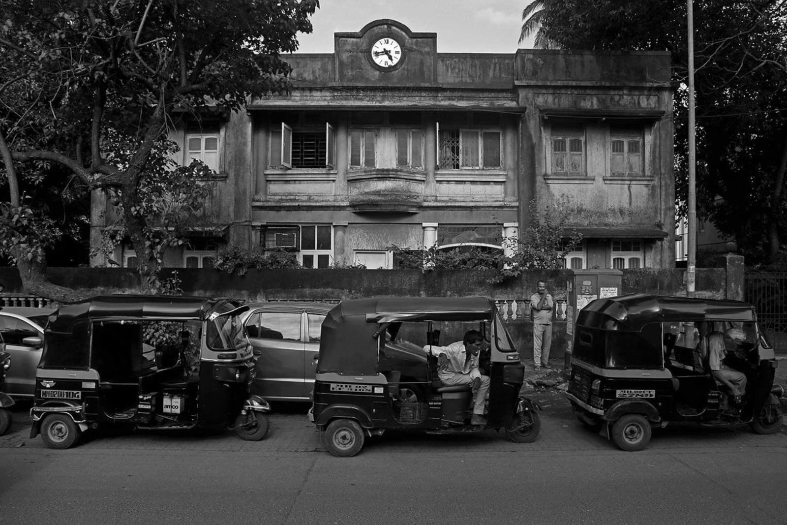 Chirodeep Chaudhuri, BHAGAT BHUVAN, 1935. Vile Parle (W), 2020