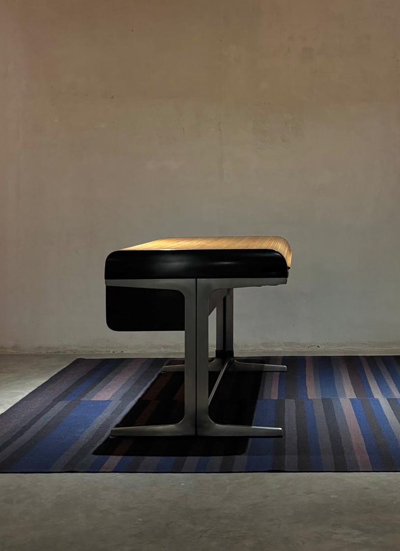 Robert Propst and George Nelson, Action Office desk (manufactured in the United States by Herman Miller in 1970), 1964