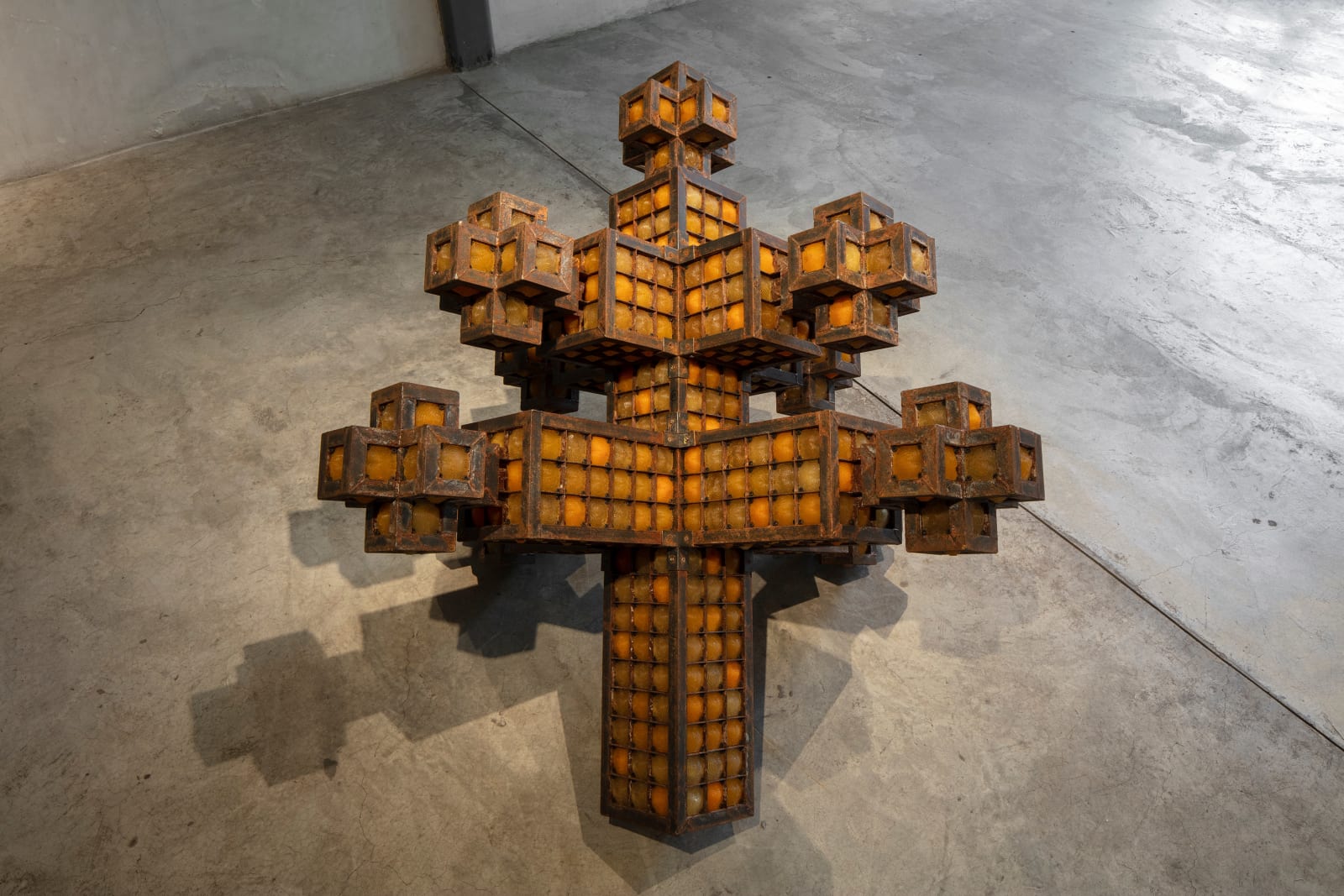 Luis Enrique Zela-Koort, Objeto Gólgota, 2023