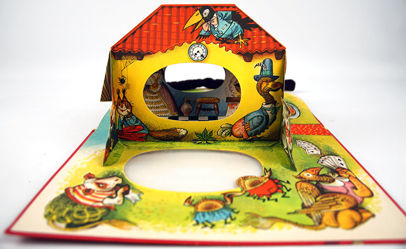 Alice in Wonderland by Vojtech Kubasta. Pop-up spread