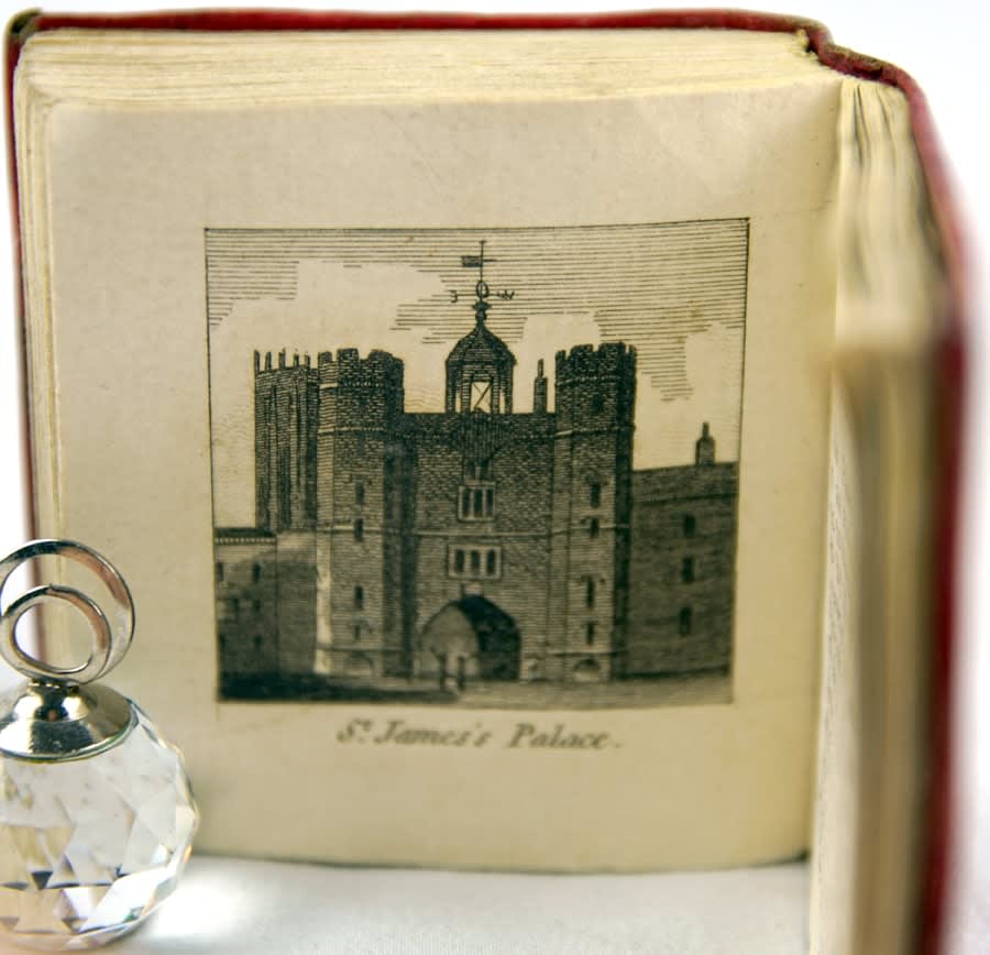 A Miniature Historic Library in 4 Volumes. London illustration