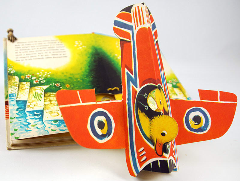 Los Patitos Inteligentes by Vojtech Kubasta. Pop-up spread