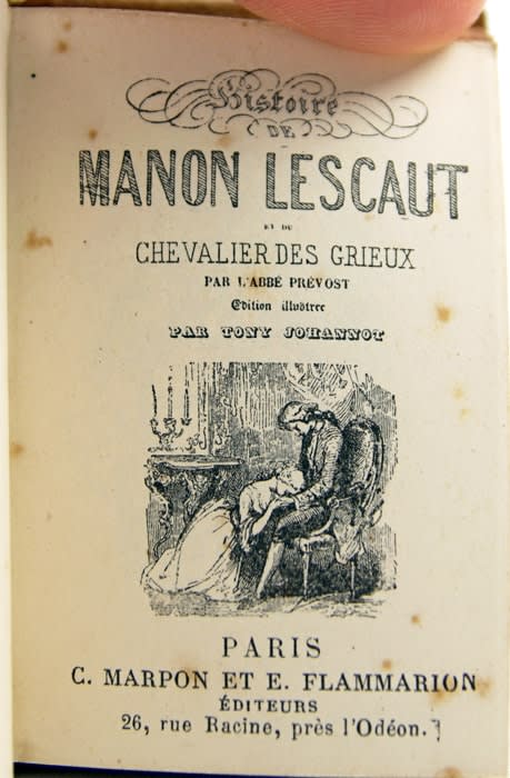 Histoire de Manon Lescaut et du Chevalier des Grieux by L'Abbe Prevost. Title page.