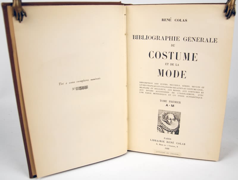 Bibliographie Générale du Costume et de la Mode. Title page