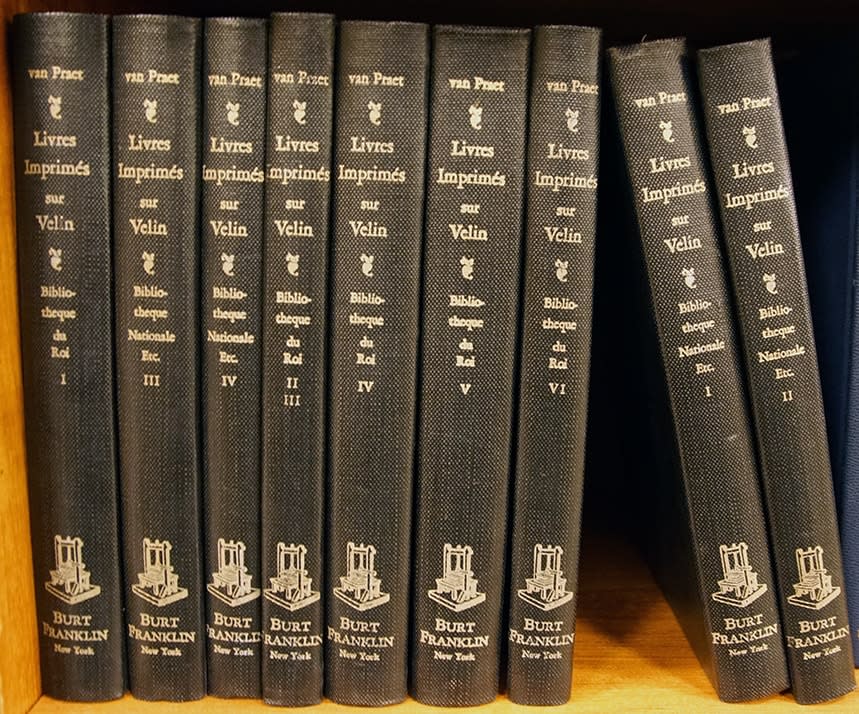 Catalogue des Livres Imprimés sur Vélin de la Bibliothèque du Roi. And: Catalogue des Livres Imprimés sur Vélin, qui se trouvent dans des Bibliothèques tant Publiques que Particulières pour servir de suite au catalogue des livres imprimés sur vélin. Set