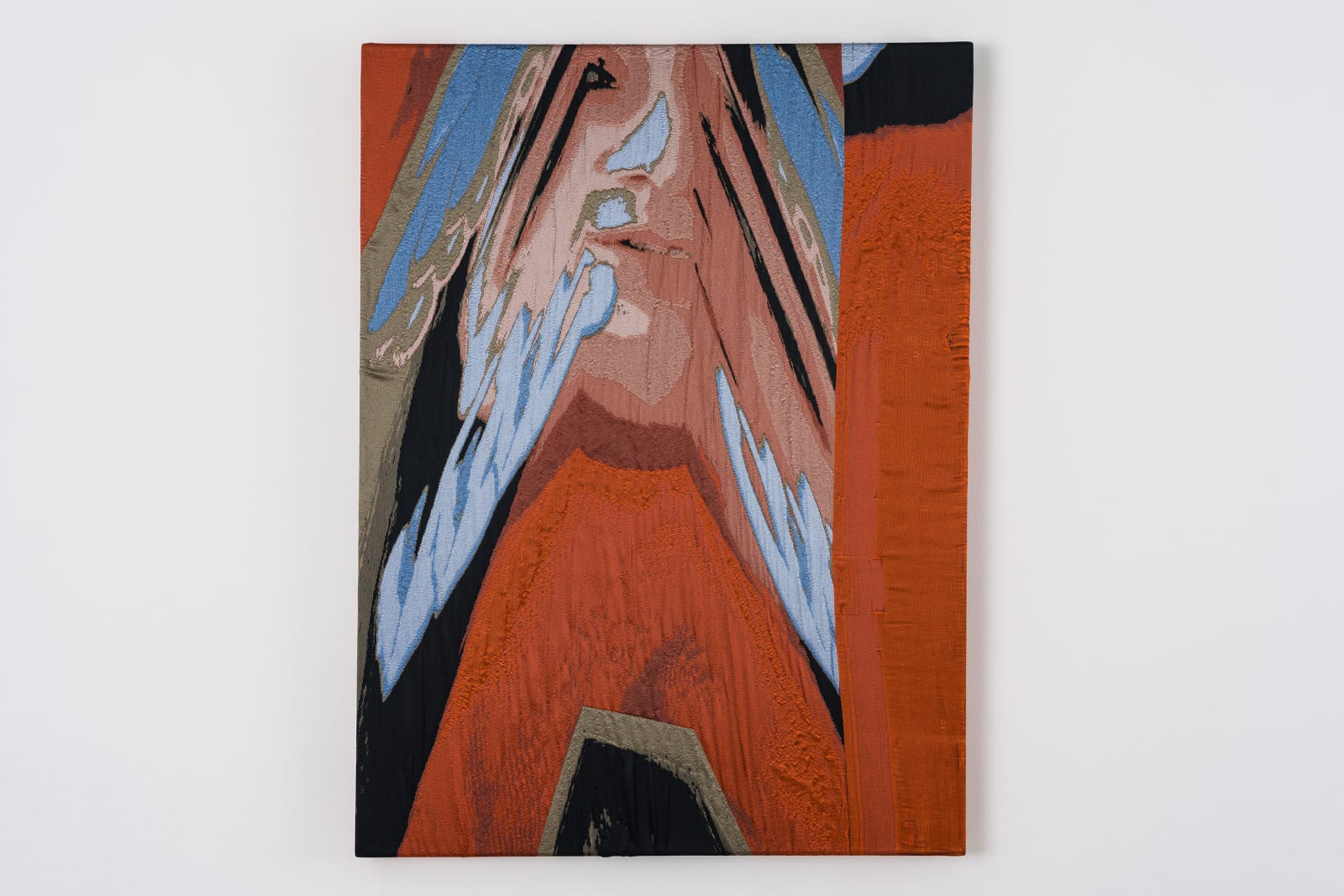 Constanza Camila Kramer Garfias, Melting away, 2021, Jacquardweave, stretcher frame, 90 x 120 x 6 cm, photo credit Maximilian Geuer