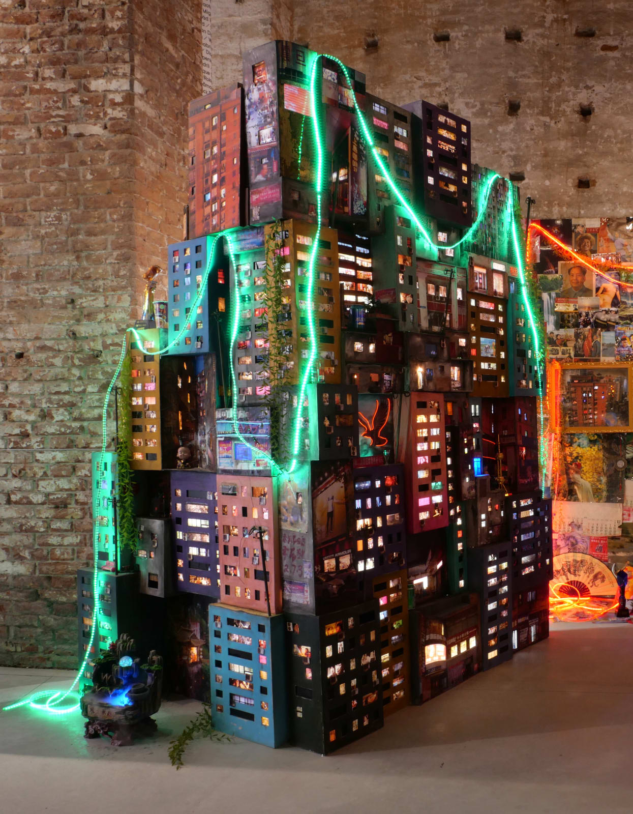 Tracey Snelling, Shanghai/Chongqing Hot Pot/Mixtape Building, 2019