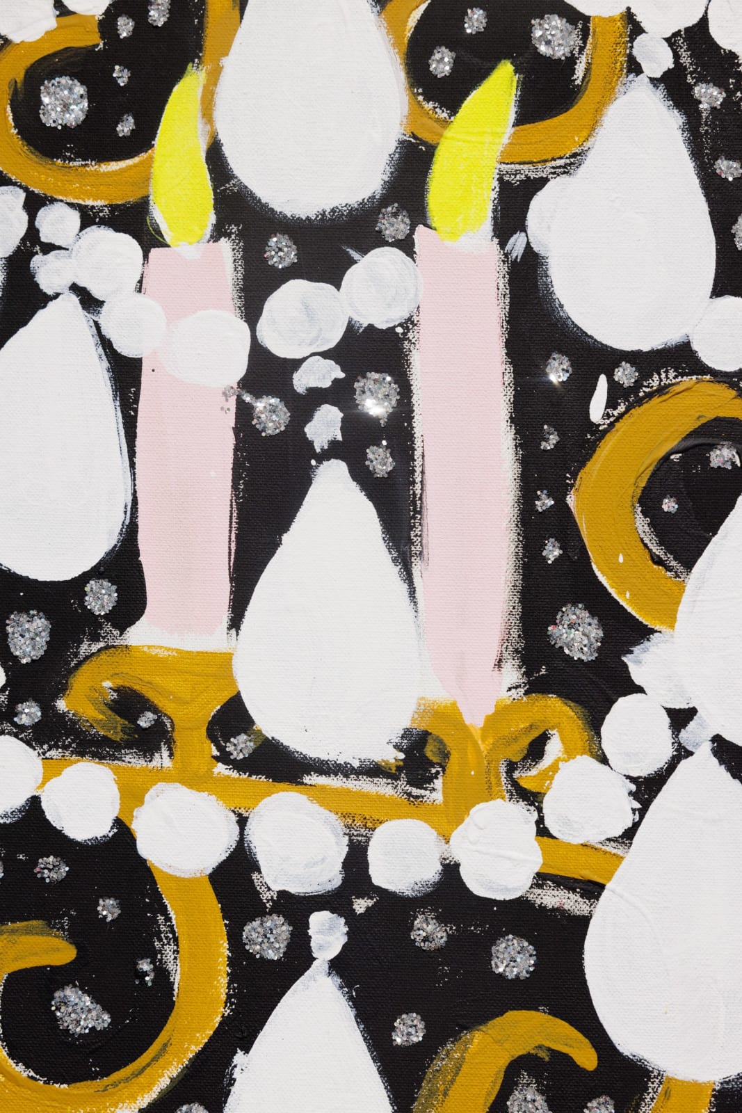 Gabrielle Graessle, lustre de versaille, 2024, acrylic and glitter on canvas