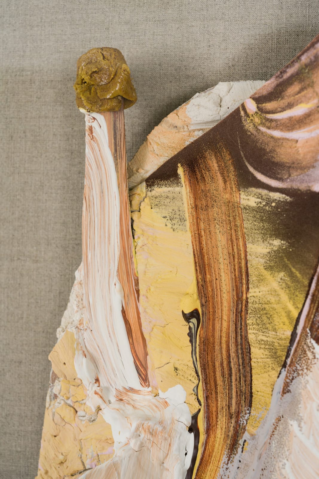 Tanya Ling, Chicken Moth barge section, 2019, photo credit Maximilian Geuter
