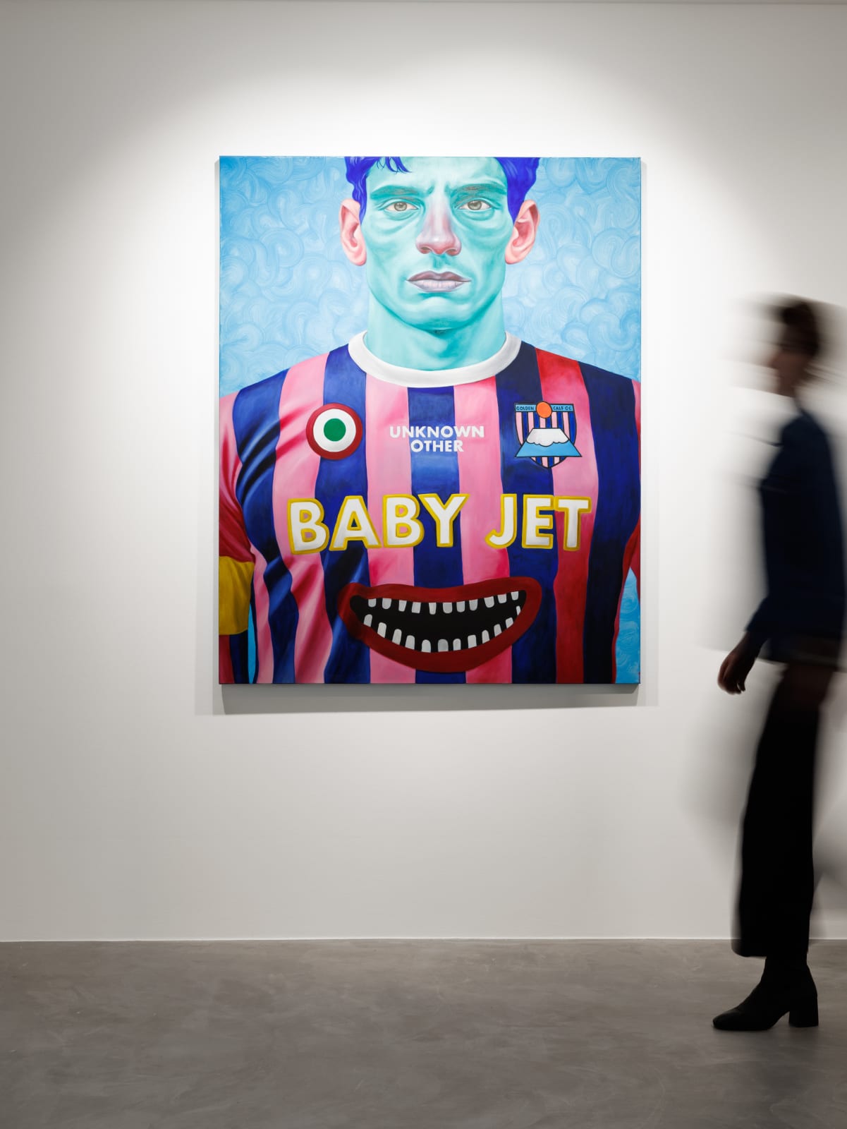 Damien Cifelli The Emperor, Installation PULPO GALLERY with person walking by