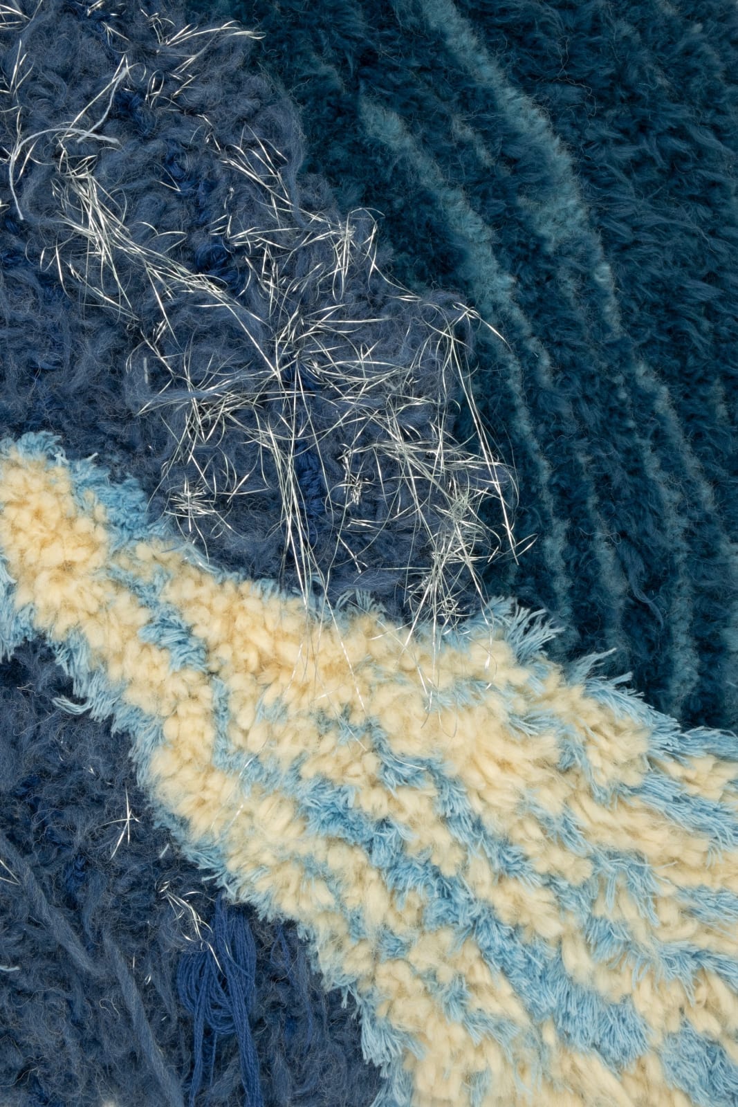 Constanza Camila Kramer Garfias, Xibalbá Level 1, 2022, Tufting, metal eyelets, 102 x 95 x 6 cm, photo credit Maximilian Geuer