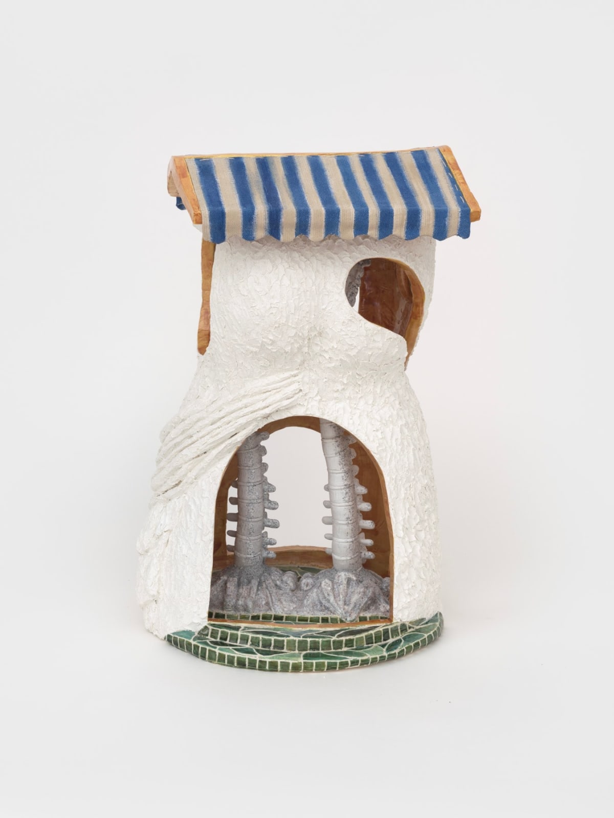 Sacha Ingber, House for you (scoliosis), 2023