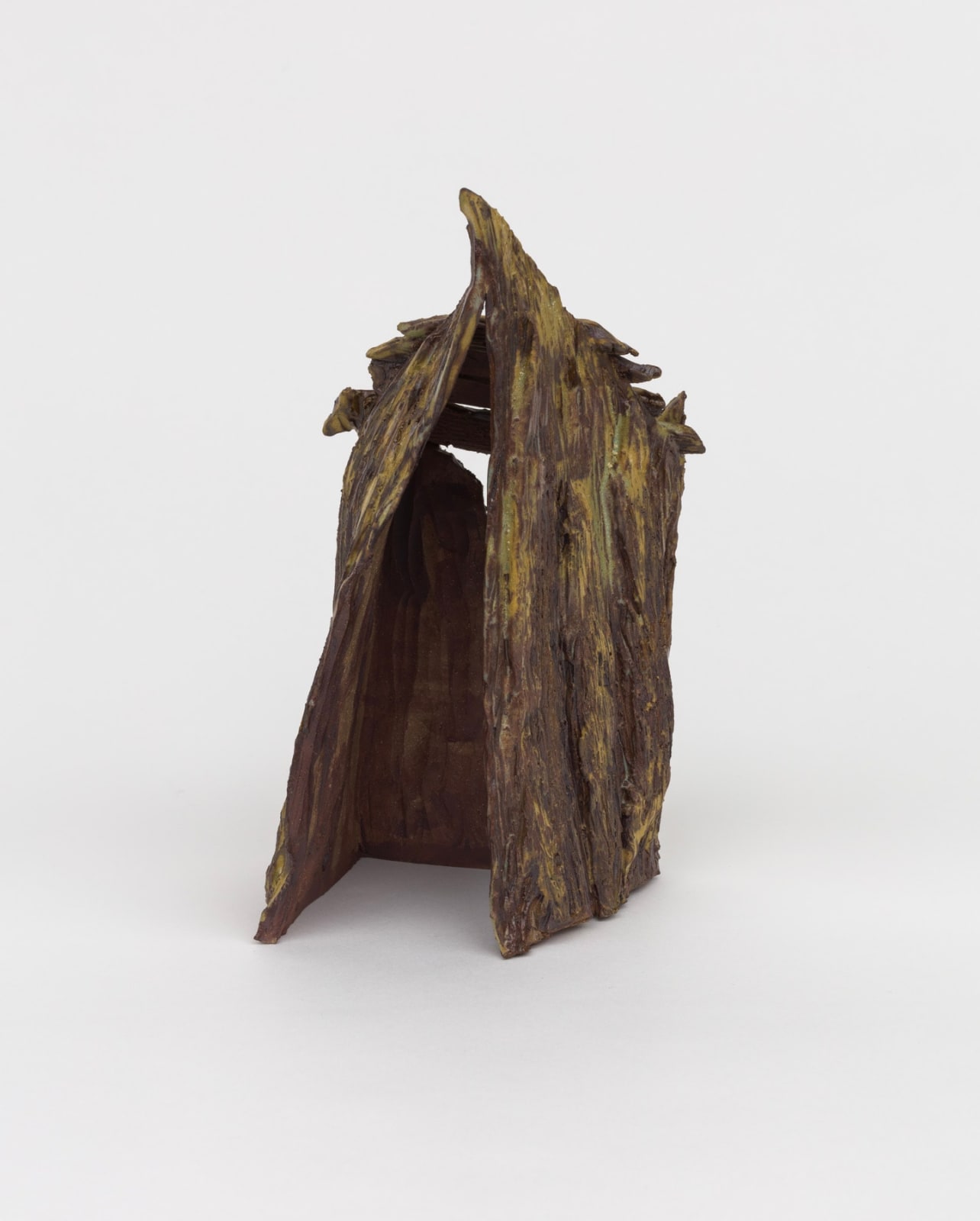 Erica Mao, shack, found again, 2022