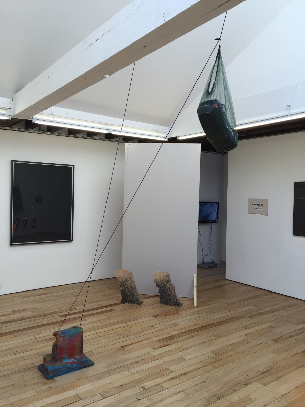 Rachel Harrison, Framing Device (Blue Mercedes-Benz ML500), 2015