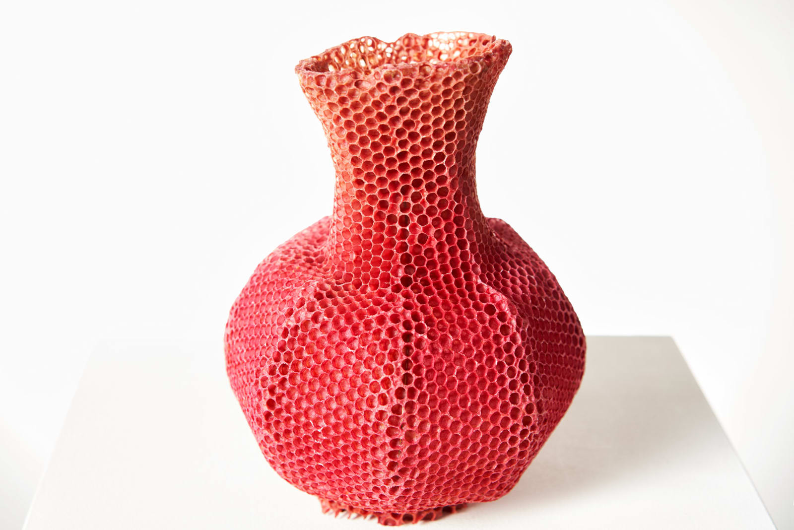 Tomáš Libertíny, The Honeycomb Vase - Red