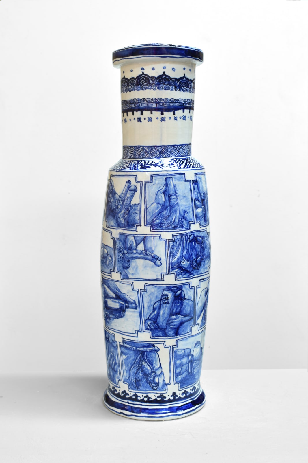 Chris Rijk, Tantalising vase from the Divine Realm