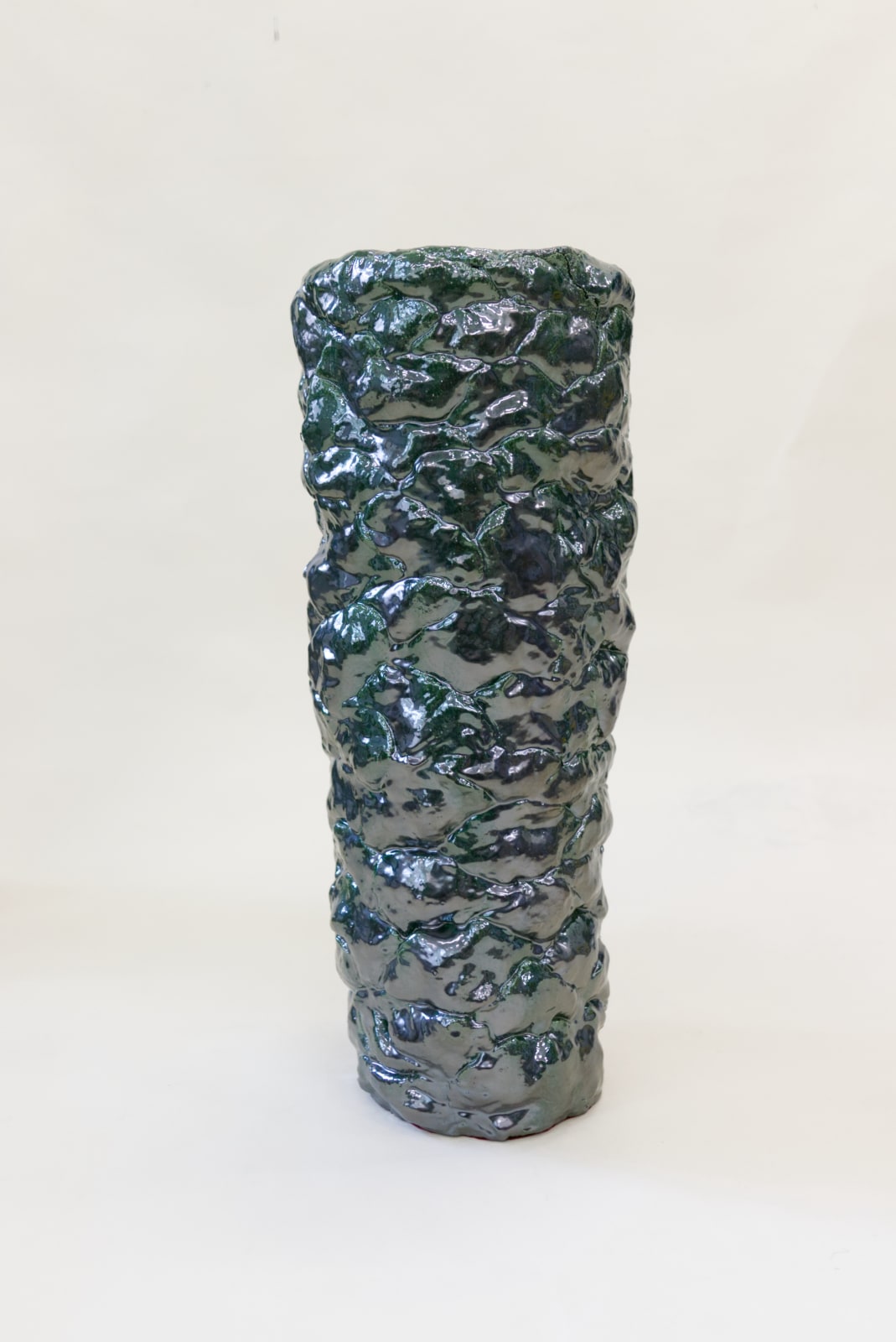 Natasja Alers, Fluid pedestal, 2025