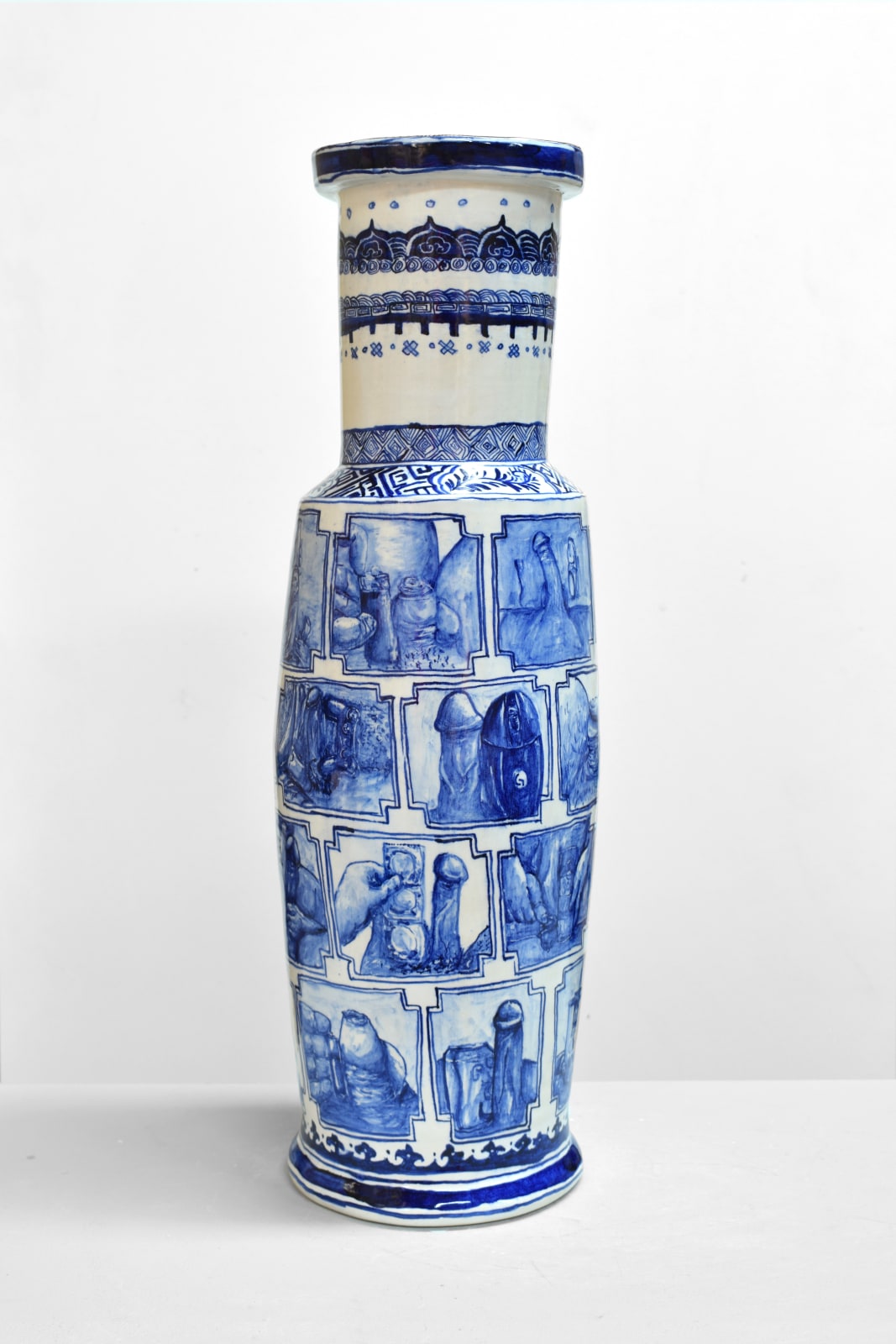 Chris Rijk, Tantalising vase from the Divine Realm