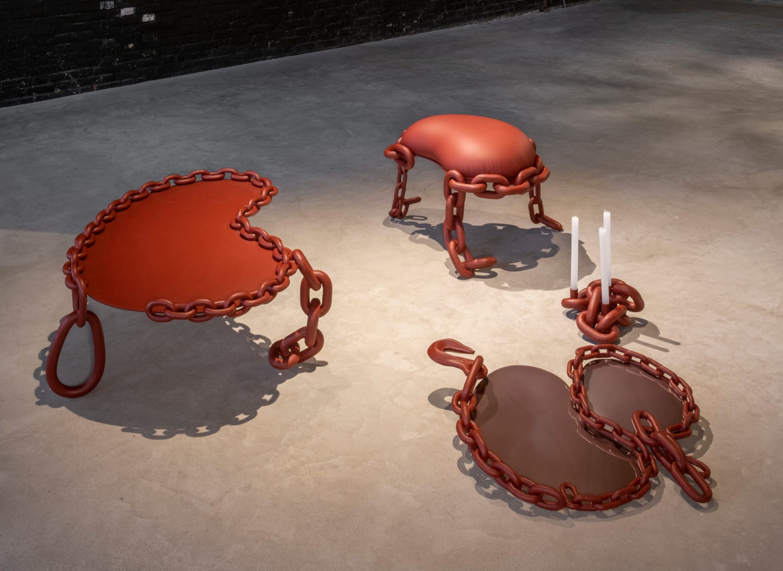 Grietje Schepers, Crawling Side Table