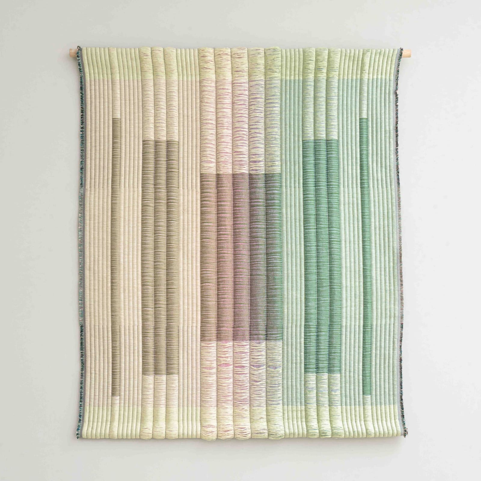 Mae Engelgeer, VIVID - green
