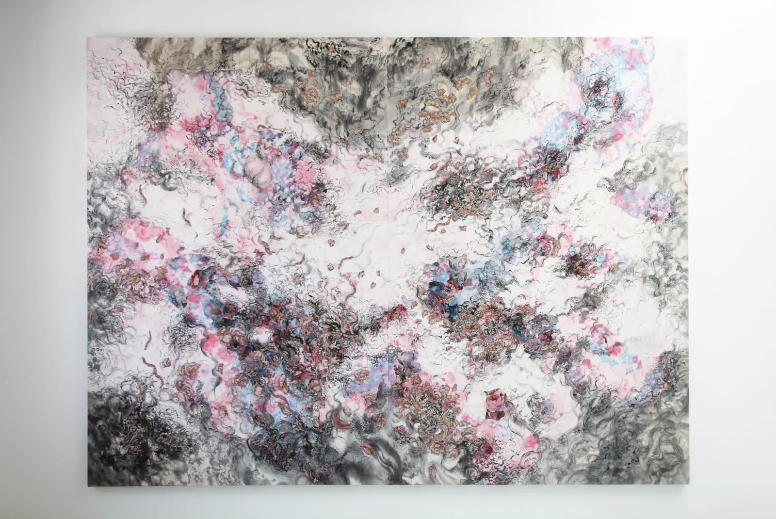 Anne von Freyburg, Structures