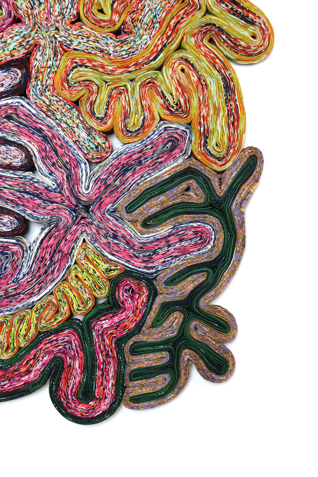 Simone Post, Flowerfield - Pink Totem