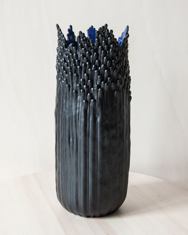 Cécile Bichon, Grand Vase Floral Noir - Blue