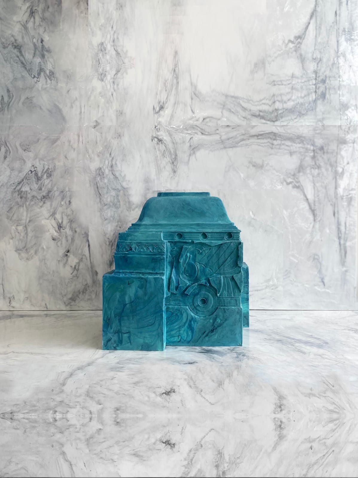 Nynke Koster, UM 1800 (Marble sea blue look)