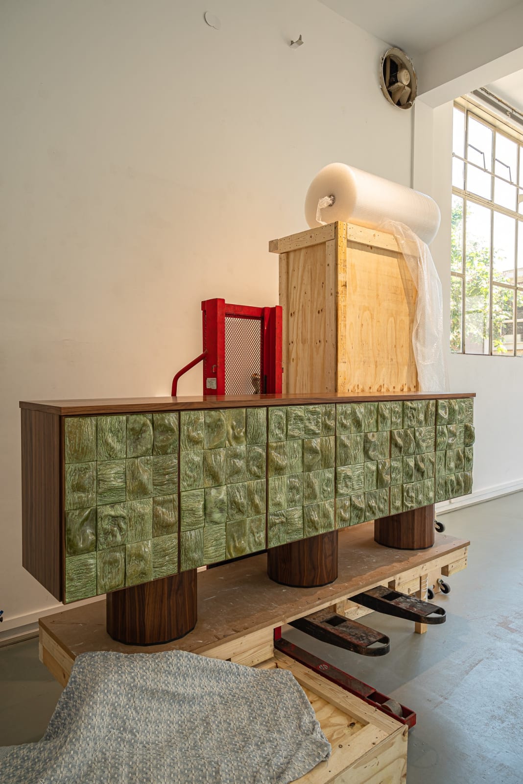 REM Atelier, Surfaced Cabinet moss