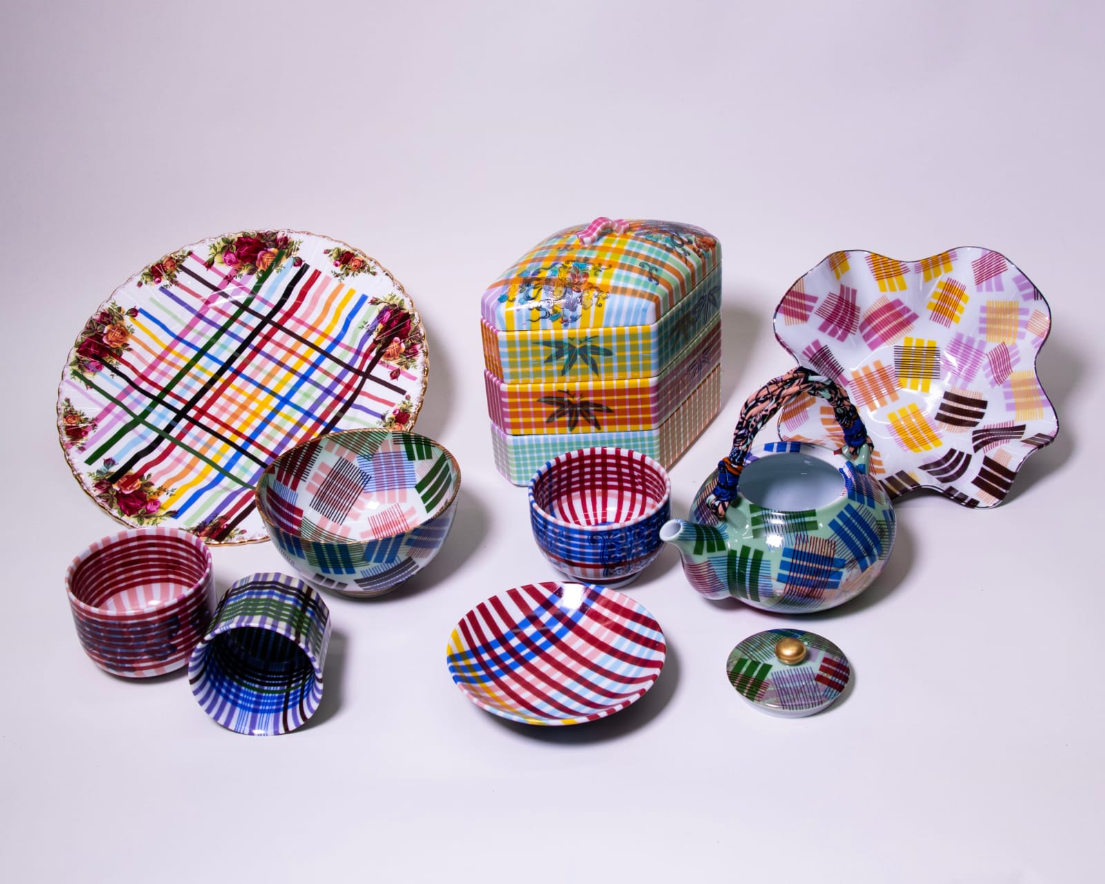 Simone Post, Teapot, 2024